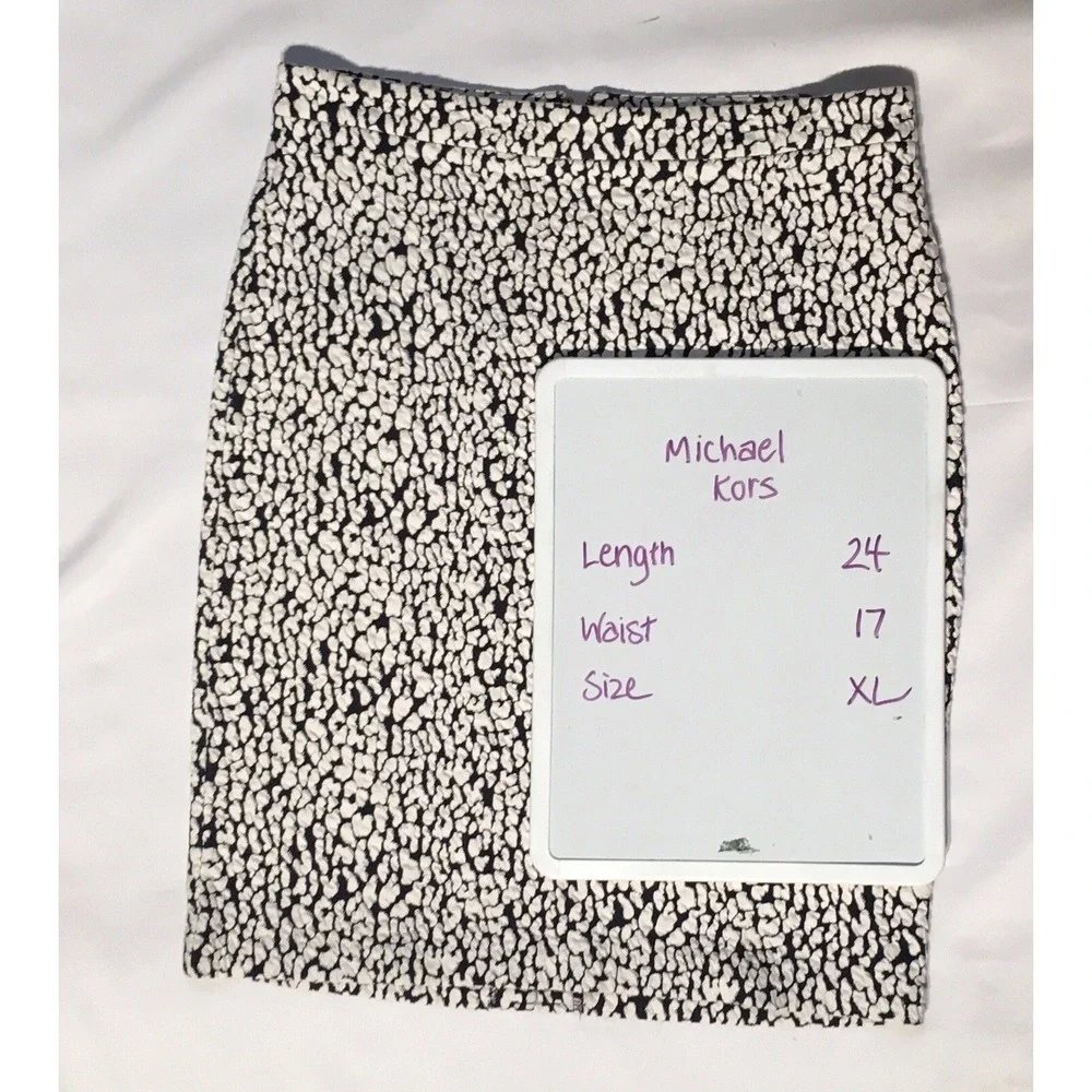 Michael Kors Women's Cheetah Print Ponte Skirt XL Regular‎ NWOT Black & White